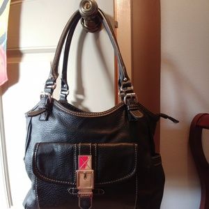 Chaps nice black purse